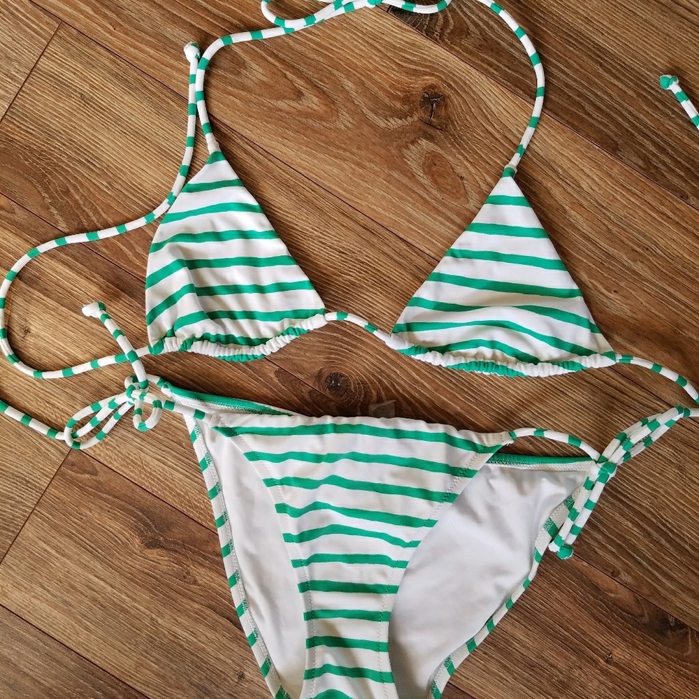VS small bathing suit